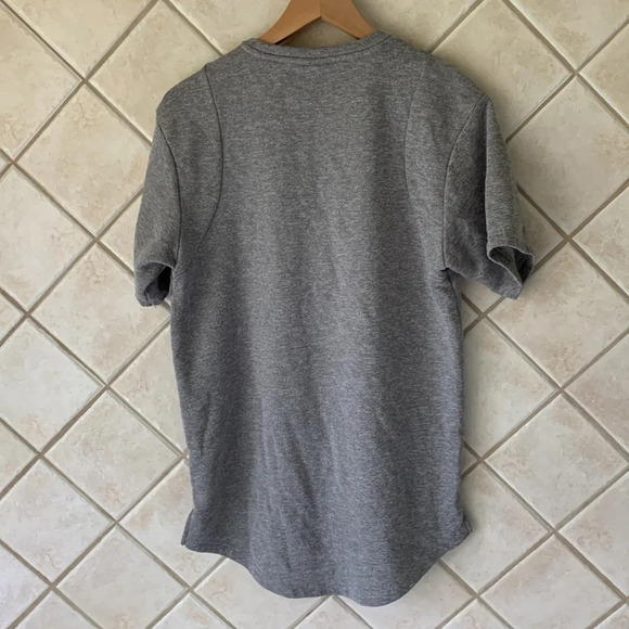 Publish size medium curbed hem gray thick T-shirt raglan French terry - Picture 3 of 8